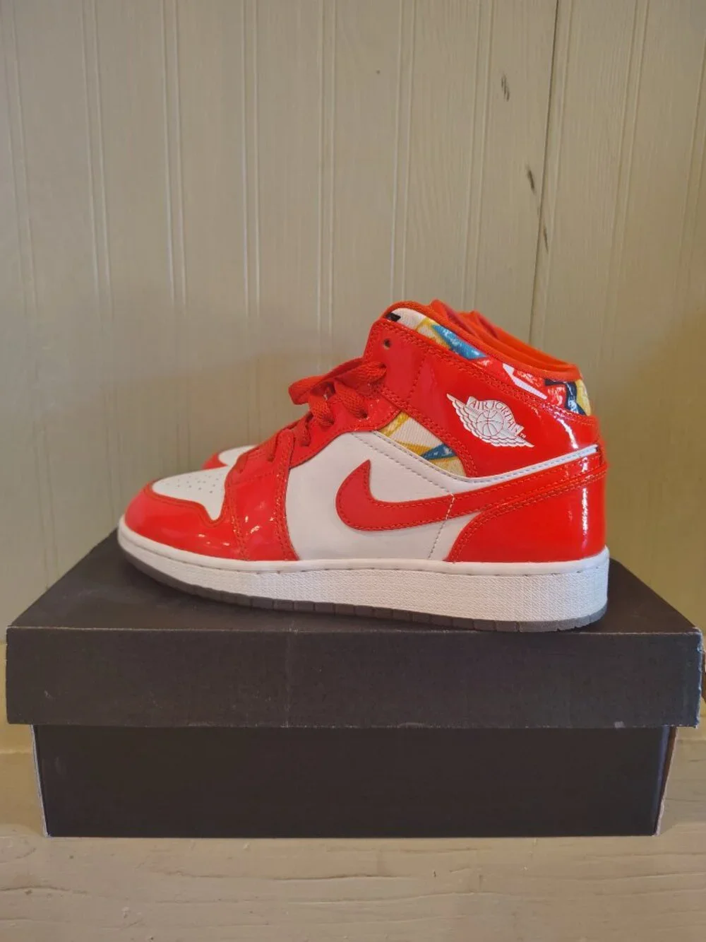 Size 6 Air Jordan 1 Barcelona